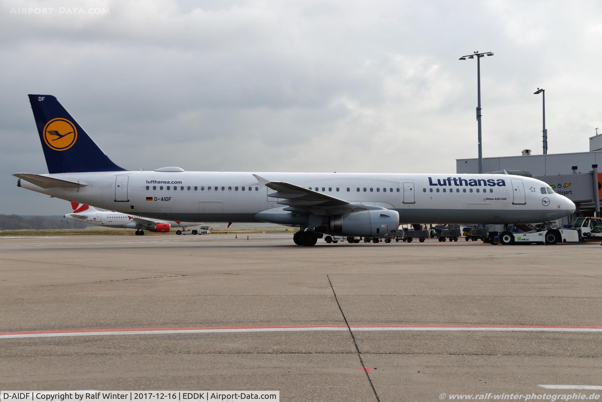 D-AIDF, 2011 Airbus A321-231 C/N 4626, Airbus A321-231 - LH DLH Lufthansa - 4626 - D-AIDF - 16.12.2017 - CGN