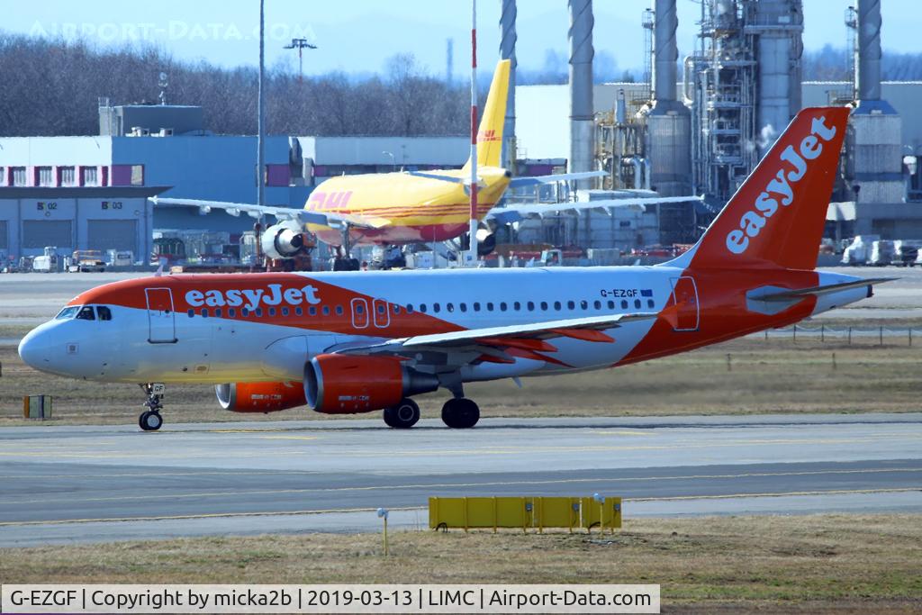 G-EZGF, 2011 Airbus A319-111 C/N 4635, Taxiing