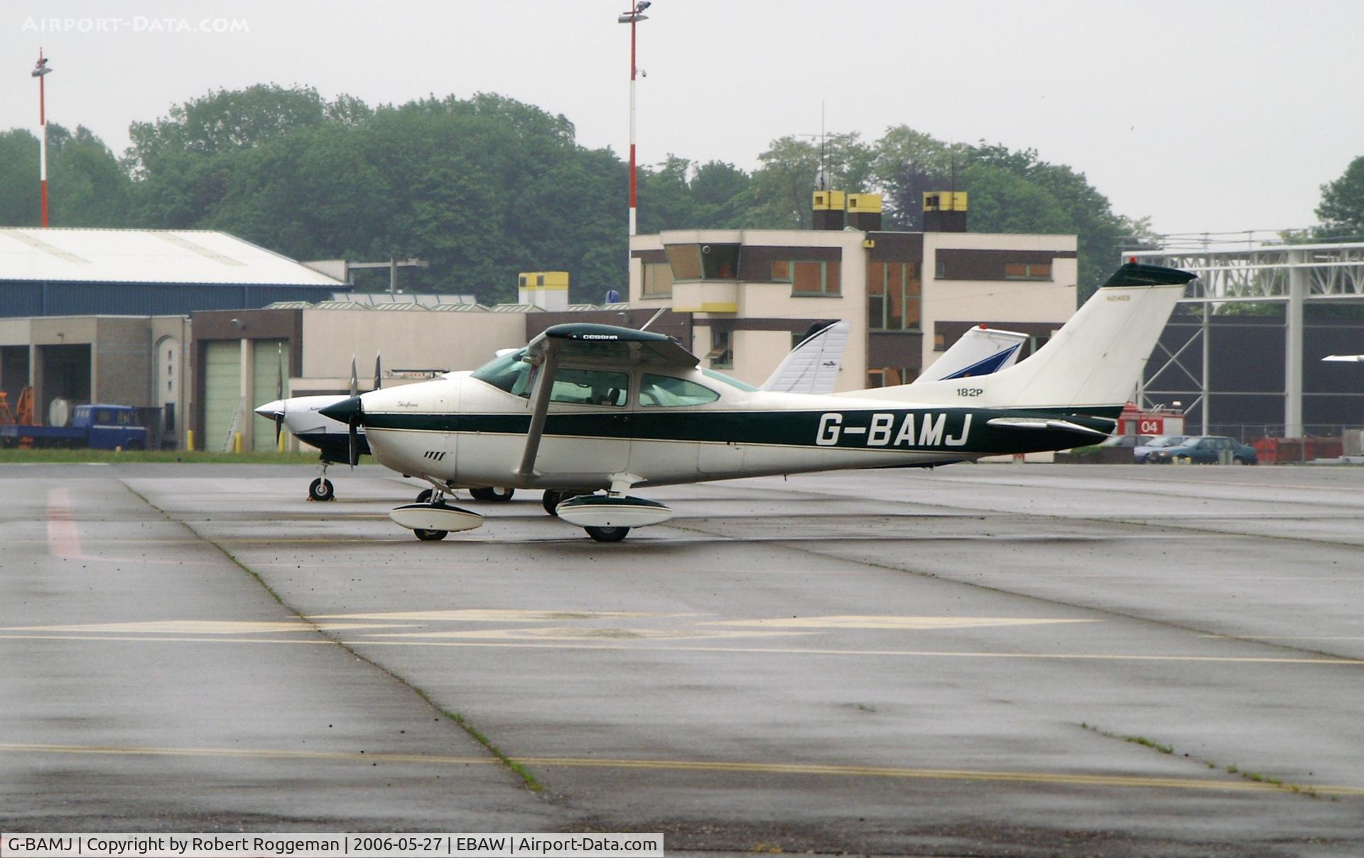 G-BAMJ, 1973 Cessna 182P Skylane C/N 182-61650, Visitor  EBAW STAMPE FLY IN.