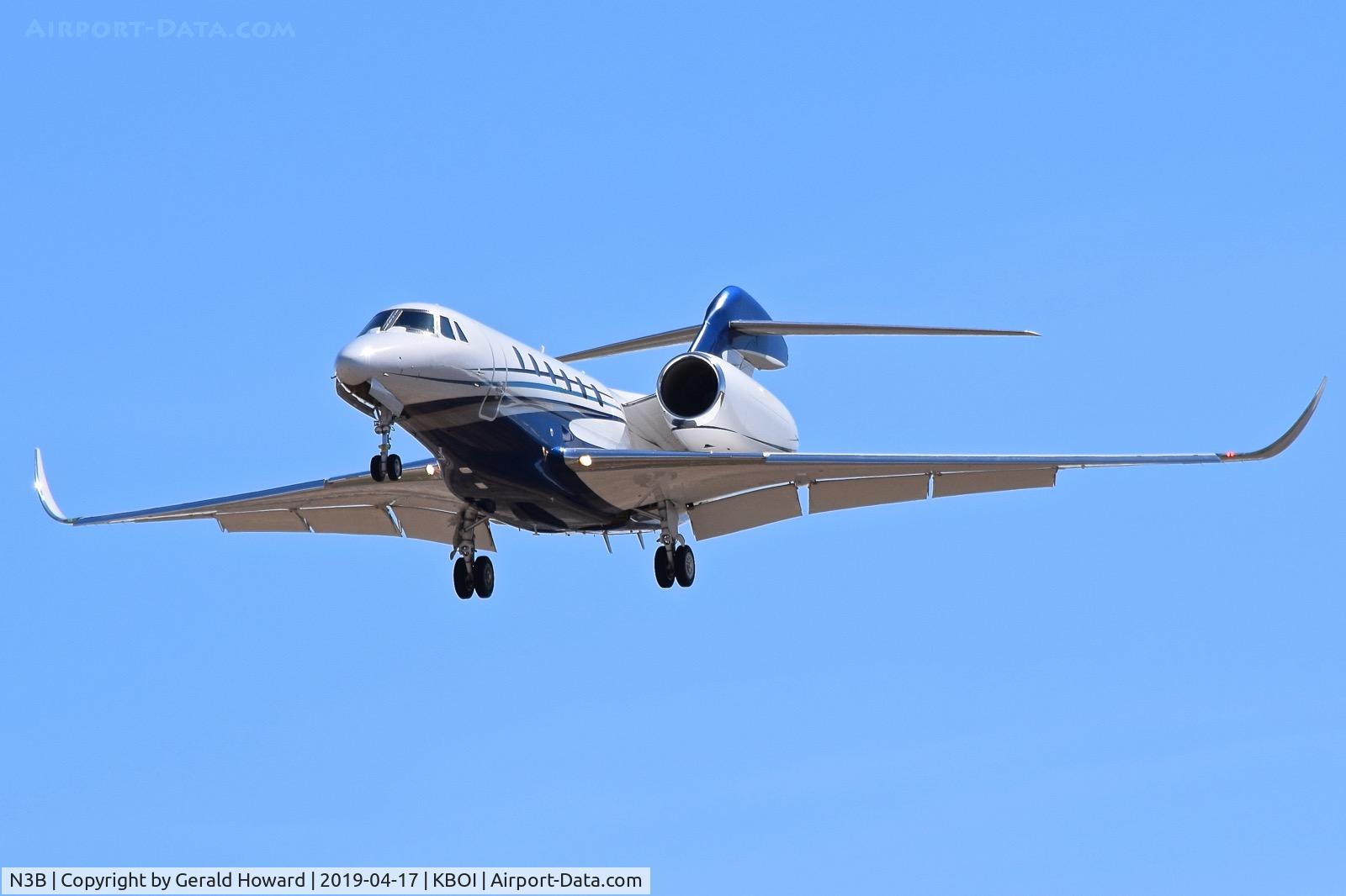 N3B, 2002 Cessna 750 Citation X C/N 750-0177, Landing RWY 28R.