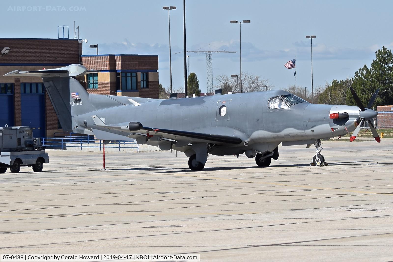 07-0488, 2003 Pilatus U-28A C/N 488, back again on the Idaho ANG ramp.