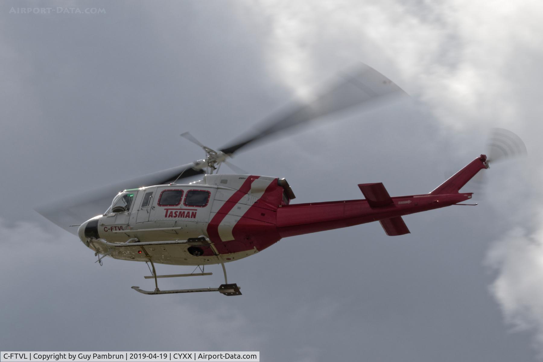 C-FTVL, 1972 Bell 212 C/N 30551, Landing