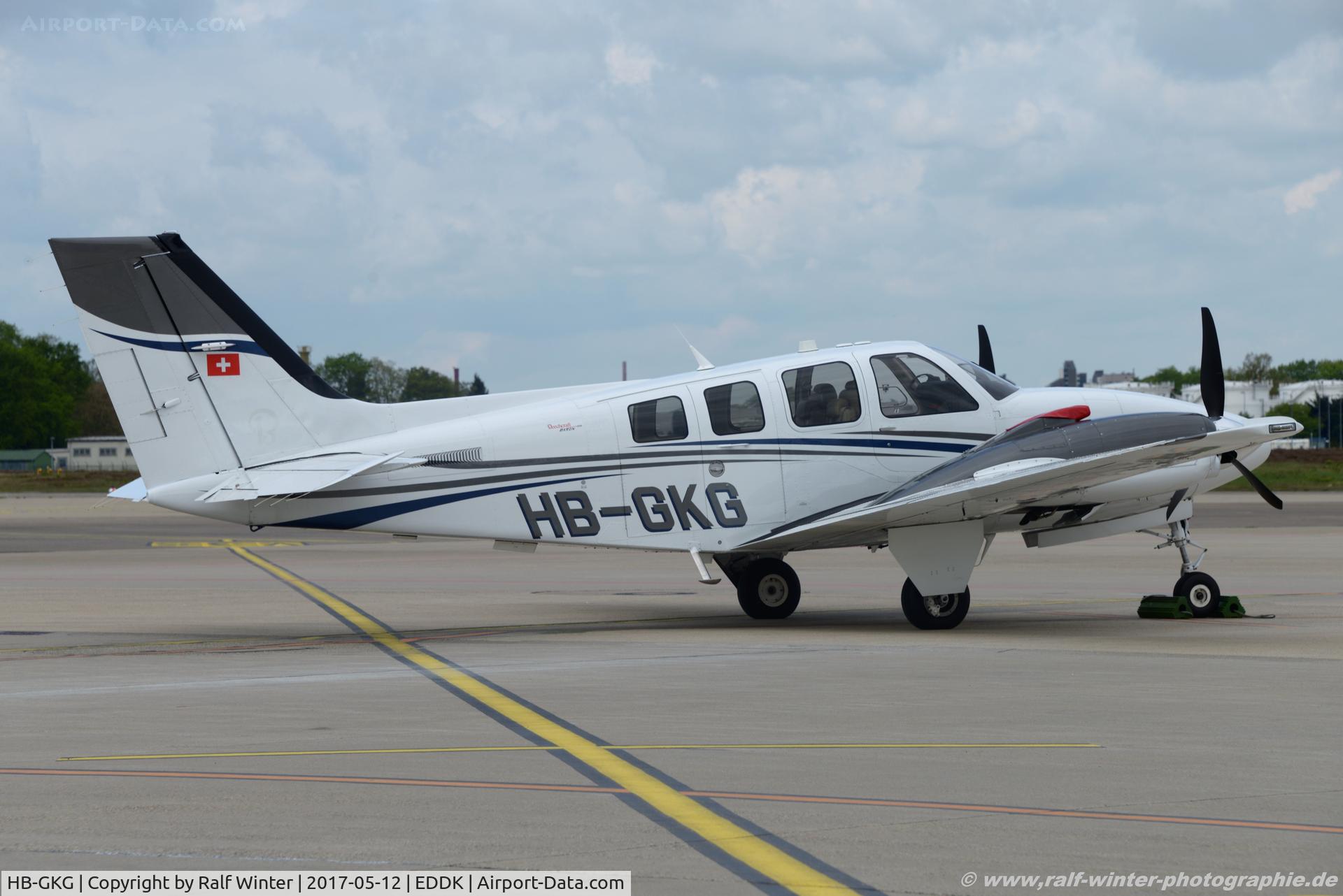 HB-GKG, 2013 Beech 58 Baron Baron C/N TH-2369, Hawker Beechcraft G58 Baron - Private - TH-2369 - HB-GKG - 12.05.2017 - CGN
