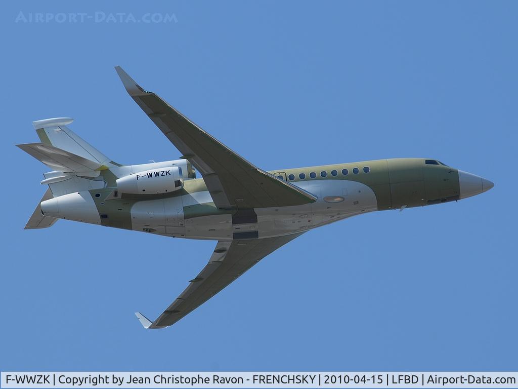 F-WWZK, 2013 Dassault Falcon 7X C/N 106, test flight 