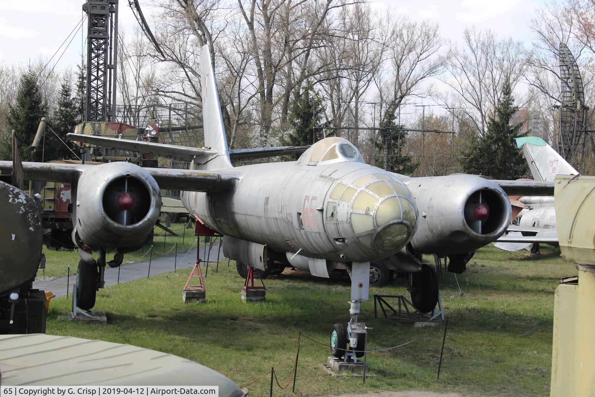 65, Ilyushin Il-28 C/N 56729, Museum of Military Technology
Fort Sadyba, Warsaw, Poland