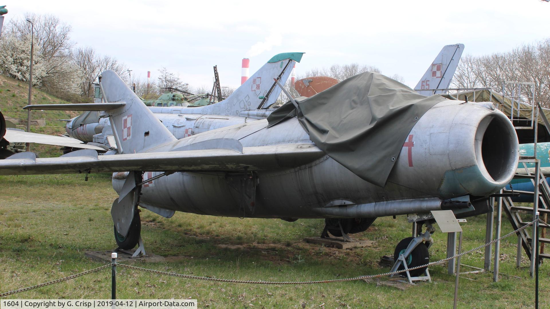 1604, PZL-Mielec Lim-5 (MiG-17F) C/N 1C1604, Museum of Military Technology
Fort Sadyba, Warsaw, Poland