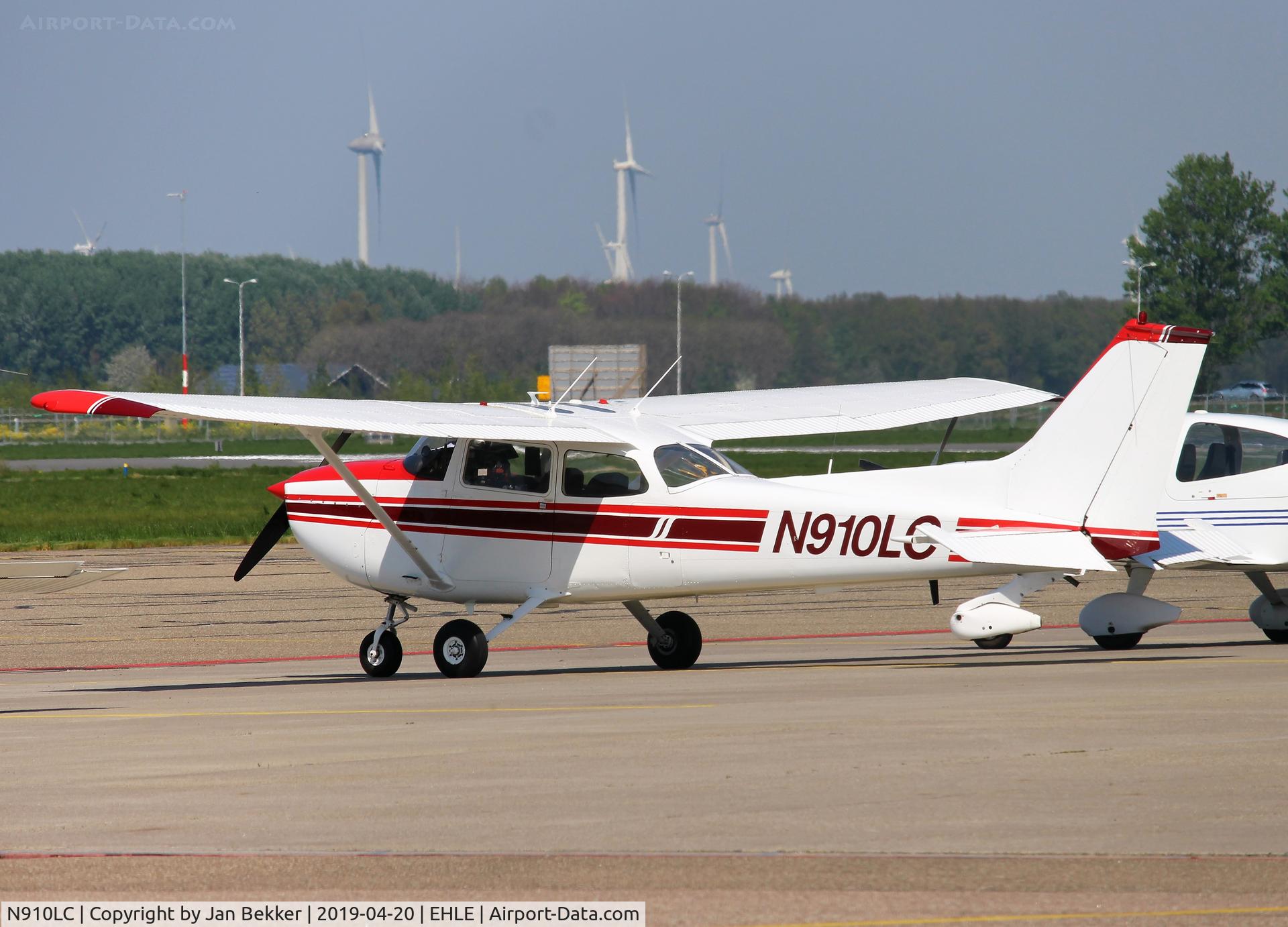 N910LC, Reims F172M Skyhawk C/N 1256, Lelystad Airport