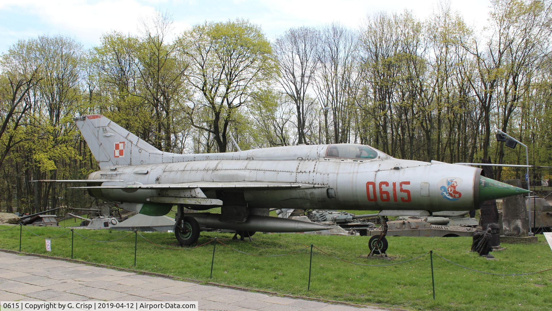 0615, Mikoyan-Gurevich MiG-21PF C/N 760615, Polish Army Museum, Warsaw, Poland