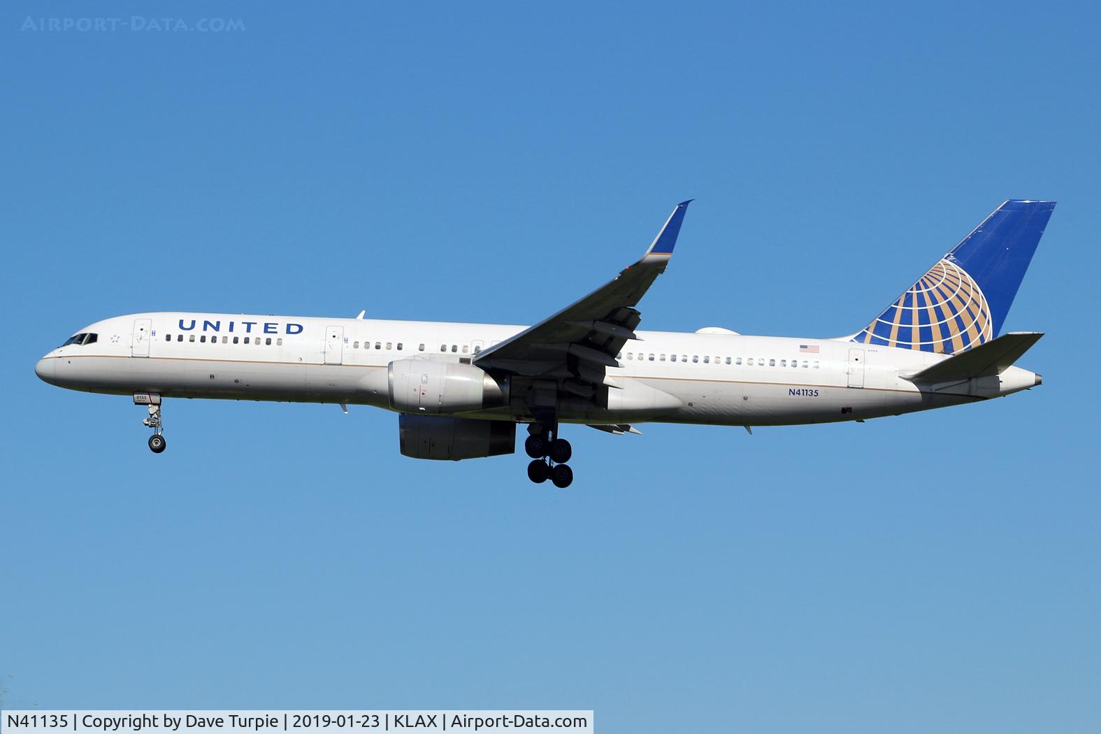 N41135, 1999 Boeing 757-224 C/N 29284, Originally with Continental Airlines with the same registration.