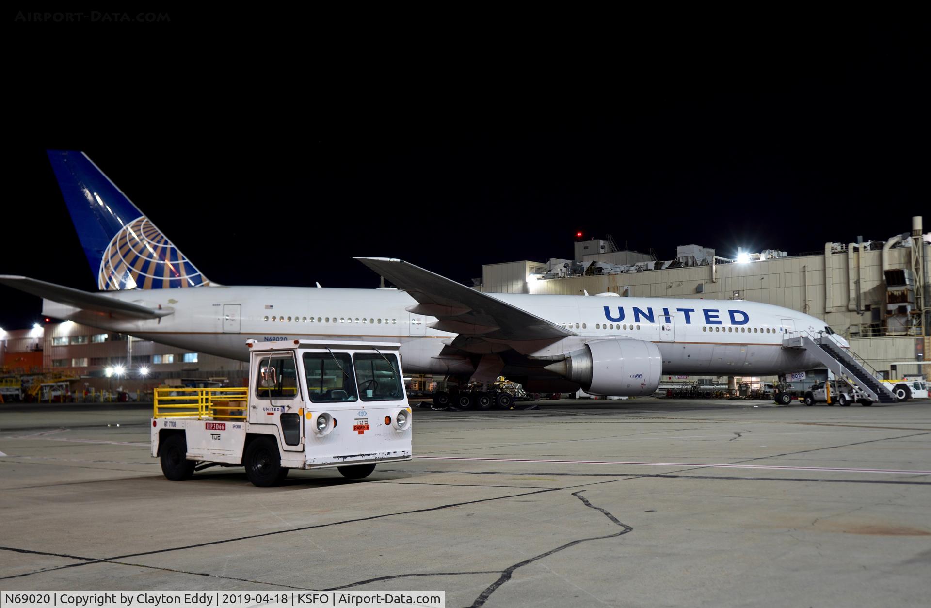 N69020, 2007 Boeing 777-224 C/N 31687, SFO 2019.