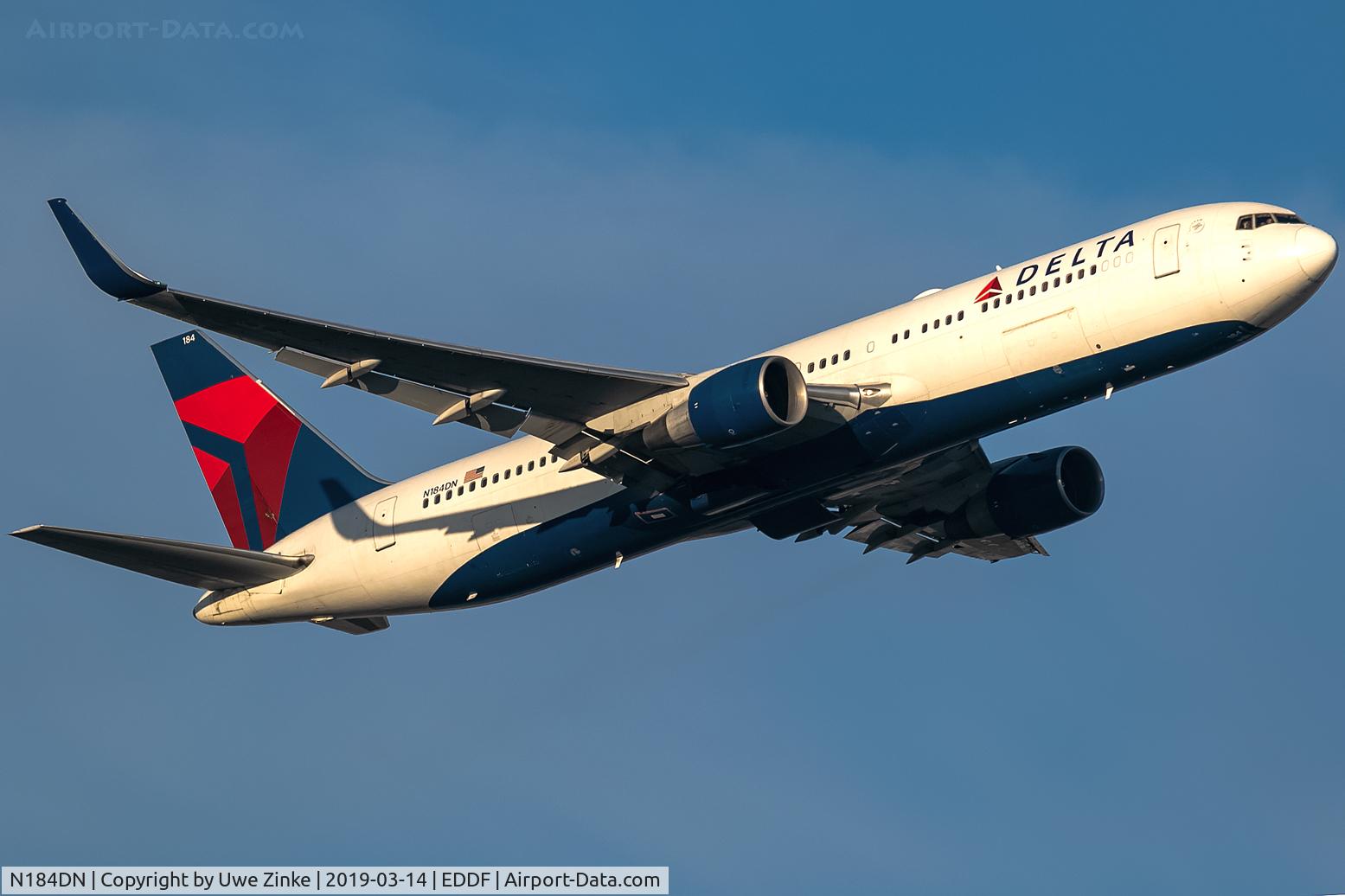 N184DN, 1993 Boeing 767-332 C/N 27111, morning sun