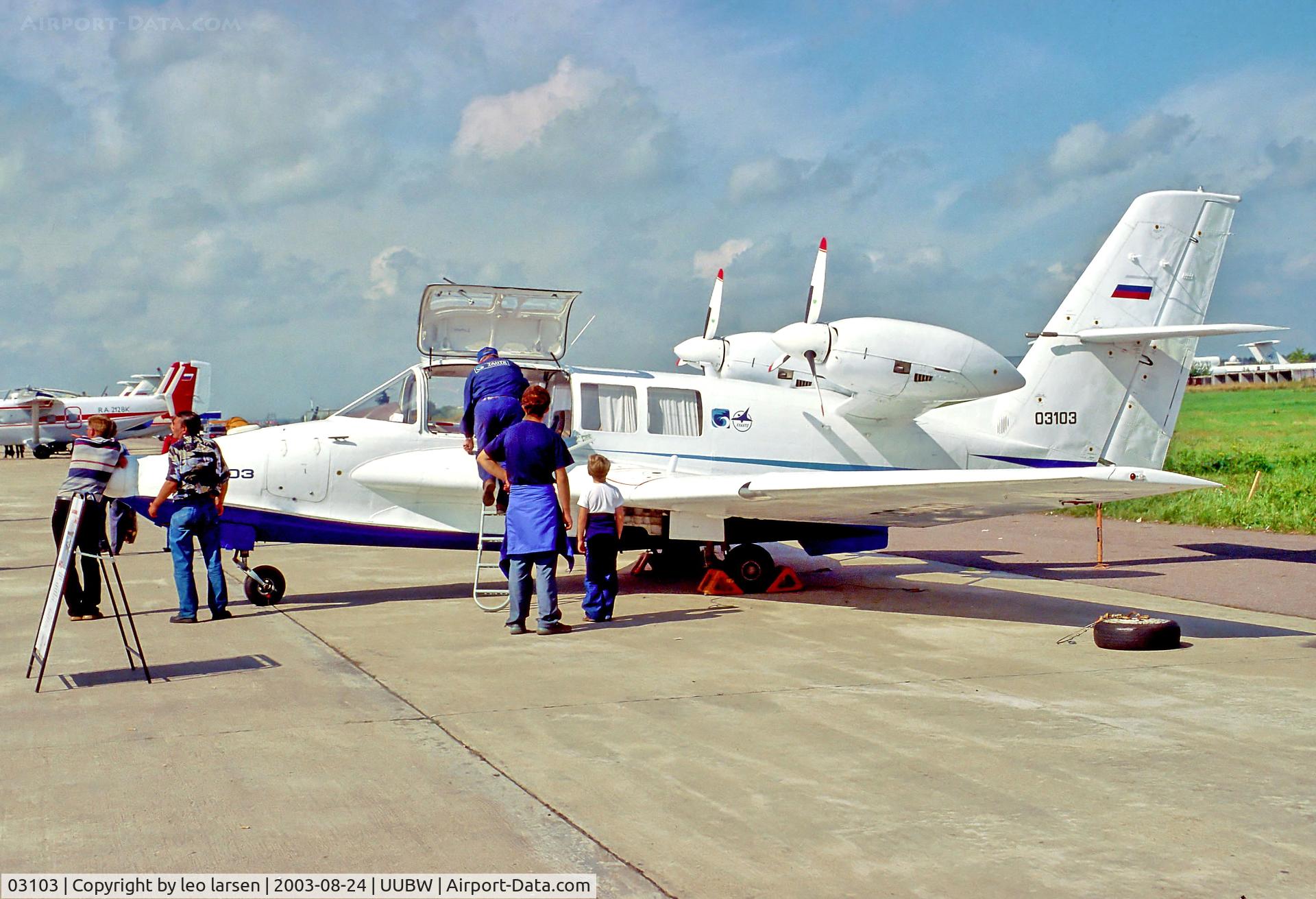 03103, 2000 Beriev Be-103 C/N 3103, Zhukovsky  24.8.2003