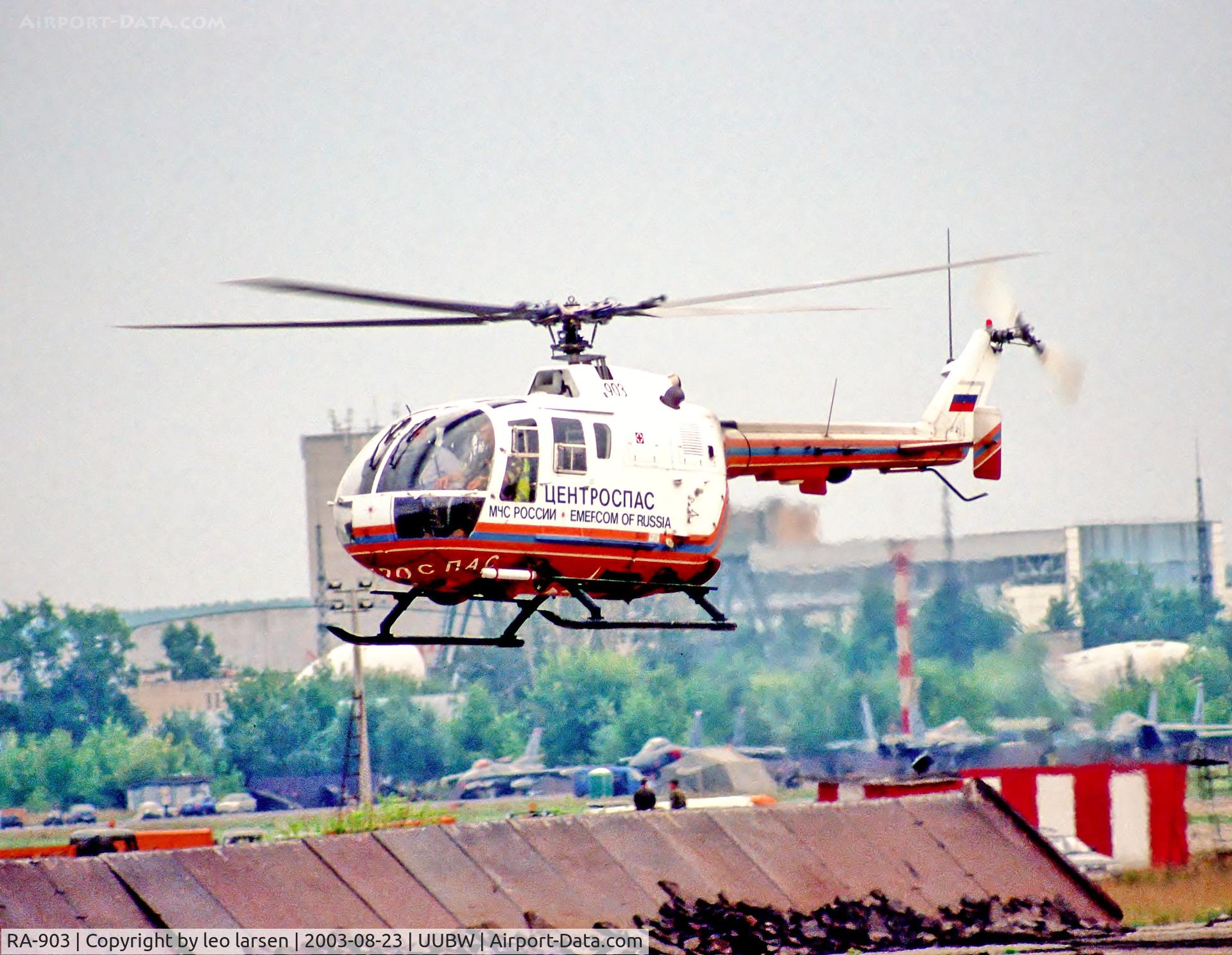 RA-903, MBB Bo-105CBS-5SF C/N S-903, Zhukovsky 23.8.2003