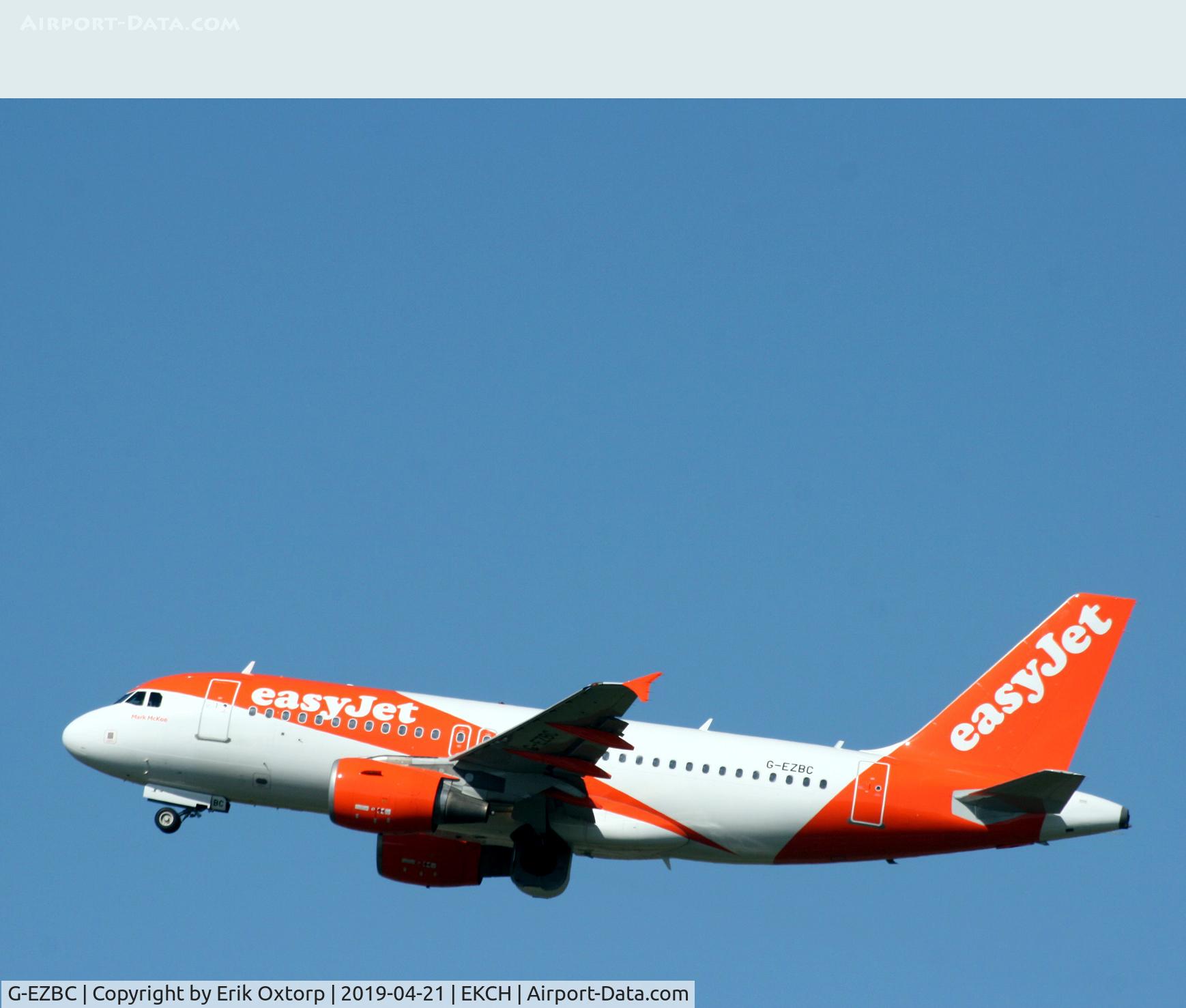 G-EZBC, 2006 Airbus A319-111 C/N 2866, G-EZBC taking off rw 22R