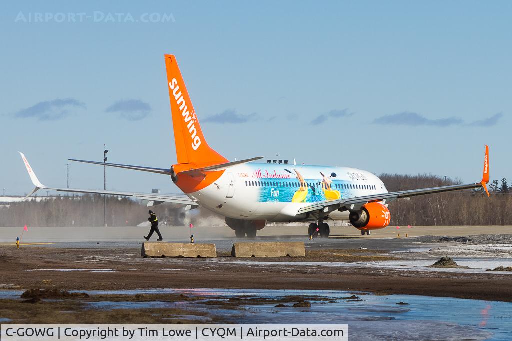 C-GOWG, 2010 Boeing 737-86J C/N 37757, Pushed back.