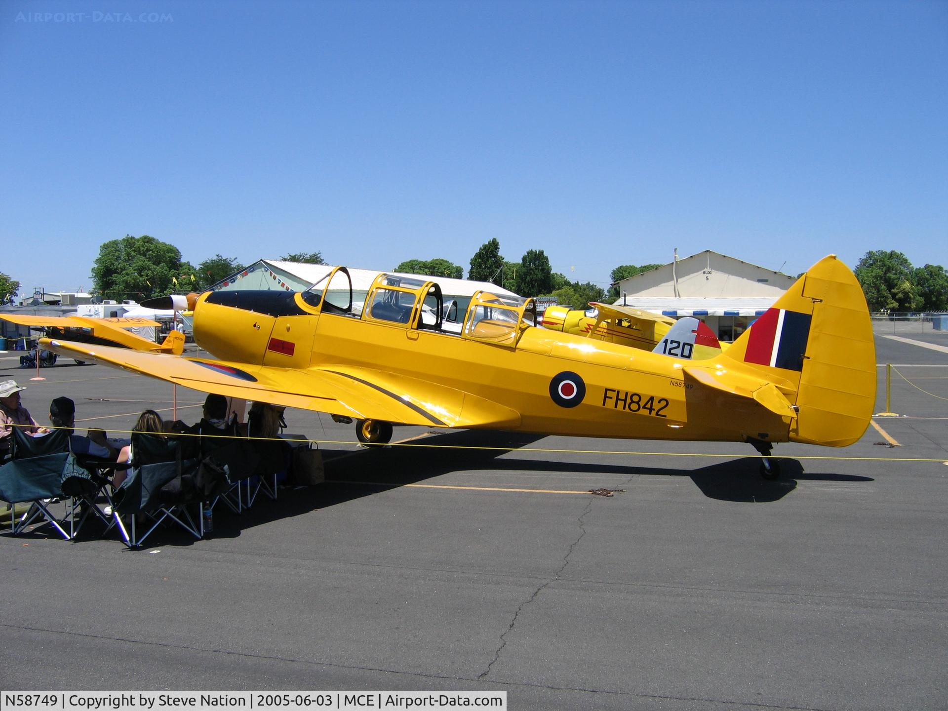 N58749, 1942 Fairchild M-62A-3 Cornell II C/N T42-4191, 1942 Fairchild M-62A-3 (RCAF Cornell Mk. 1) as RCAF FH842 at Merced, CA