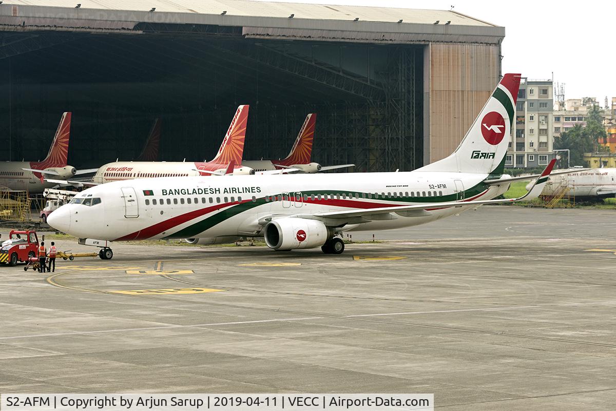 S2-AFM, 2001 Boeing 737-83N C/N 28653, Pushback at NSCIA.