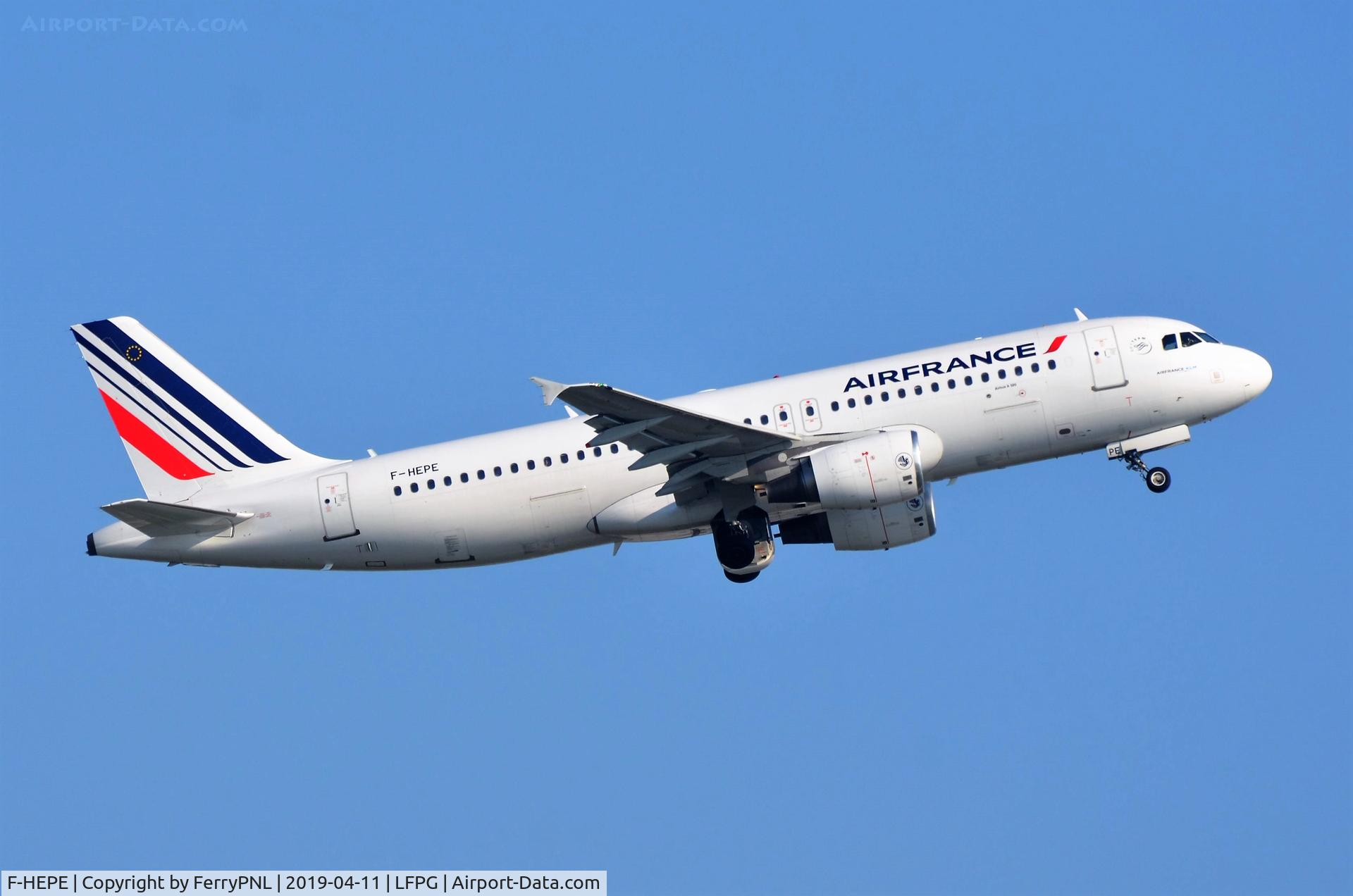 F-HEPE, 2010 Airbus A320-214 C/N 4298, Air France A320 departing