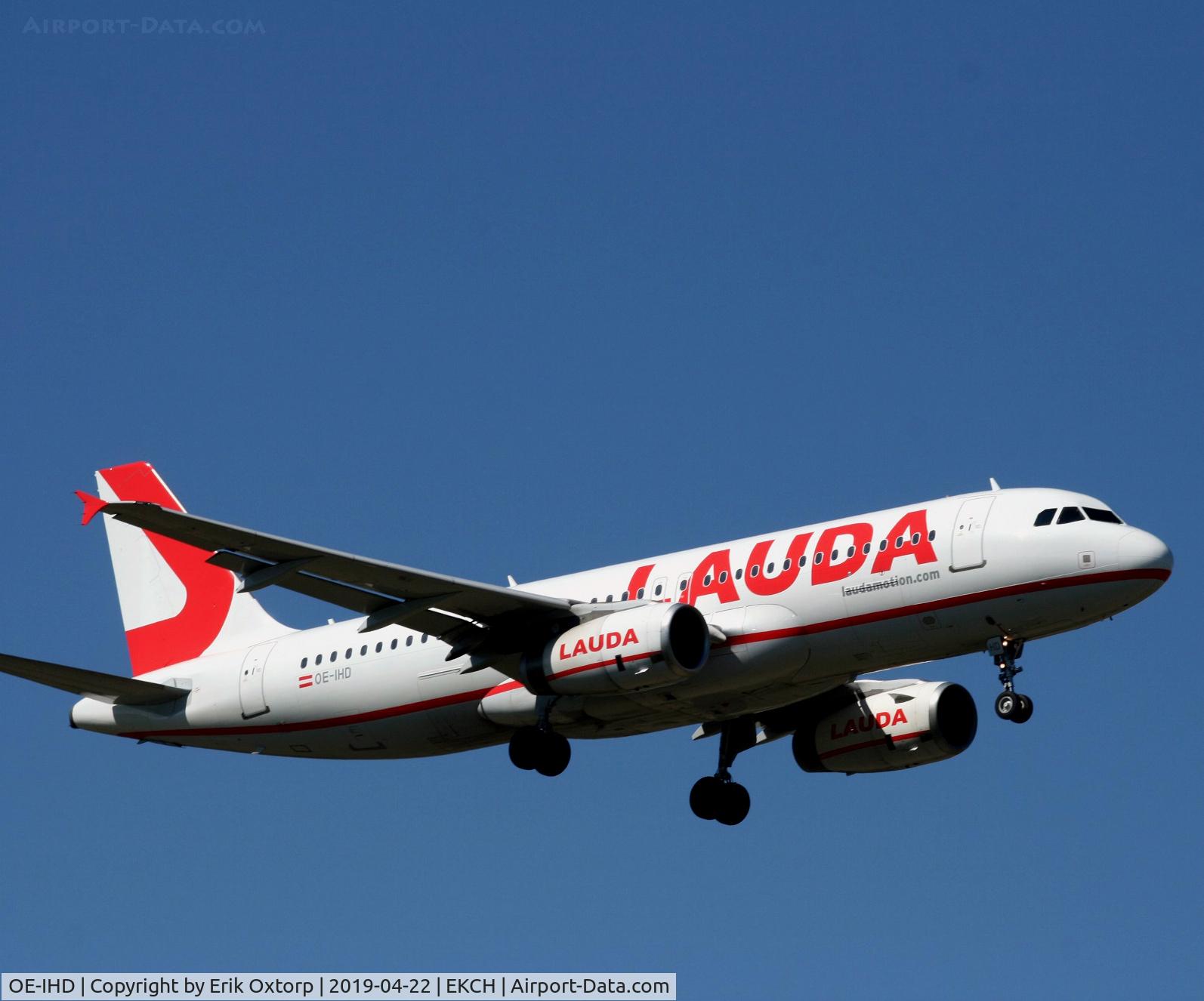 OE-IHD, 2007 Airbus A320-232 C/N 3270, OE-IHD landing rw 04L