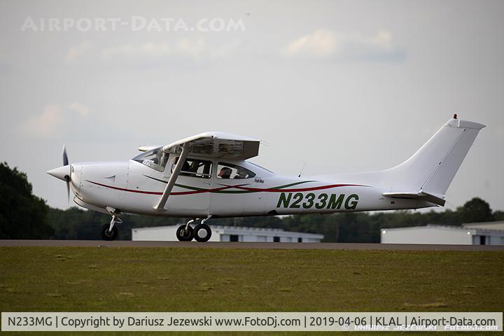 N233MG, 1980 Cessna R182 Skylane RG C/N R18201541, Cessna R182 Skylane RG  C/N R18201541, N233MG