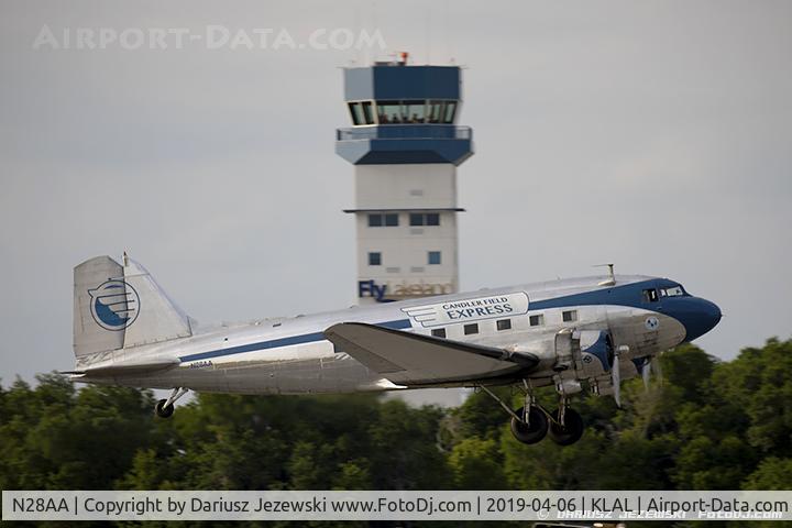 N28AA, 1940 Douglas DC-3A C/N 2239, Douglas DC-3A  C/N 2239, N28AA
