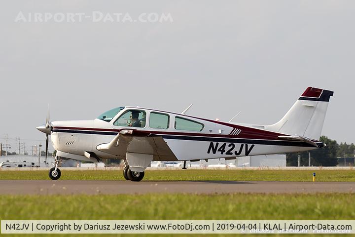 N42JV, 1980 Beech F33A Bonanza C/N CE-913, Beech F33A Bonanza  C/N CE-913, N42JV