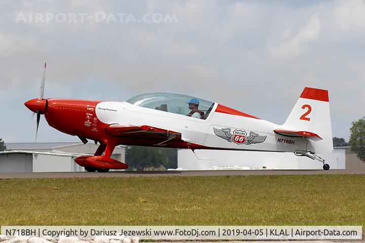 N718BH, 2000 Extra EA-300/L C/N 111, Extra EA-300/L  C/N 111, N718BH