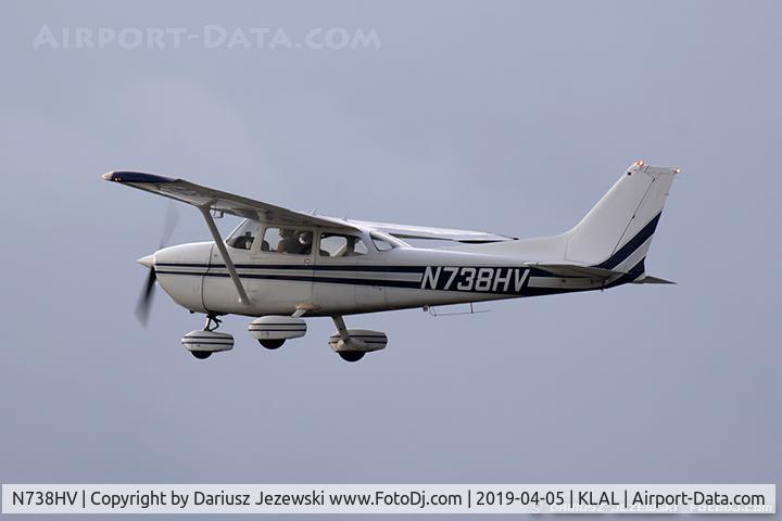 N738HV, 1977 Cessna 172N C/N 17269998, Cessna 172N Skyhawk  C/N 17269998, N738HV