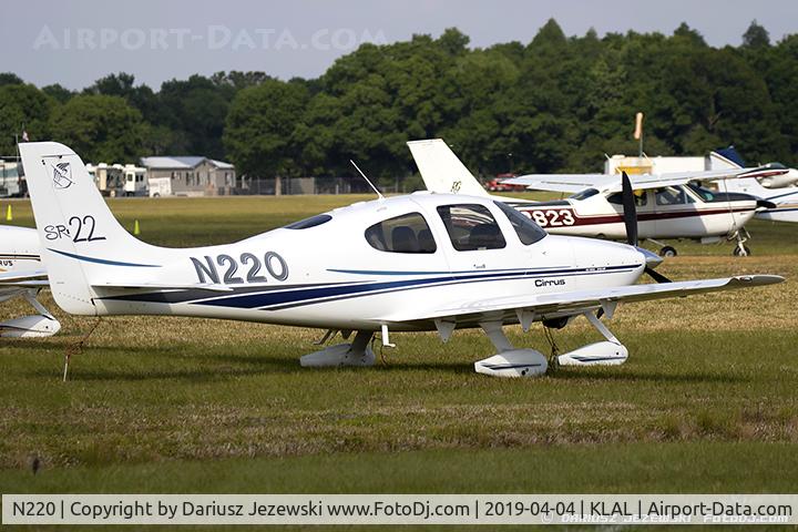 N220, 2002 Cirrus SR22 C/N 0177, Cirrus SR22  C/N 177, N220