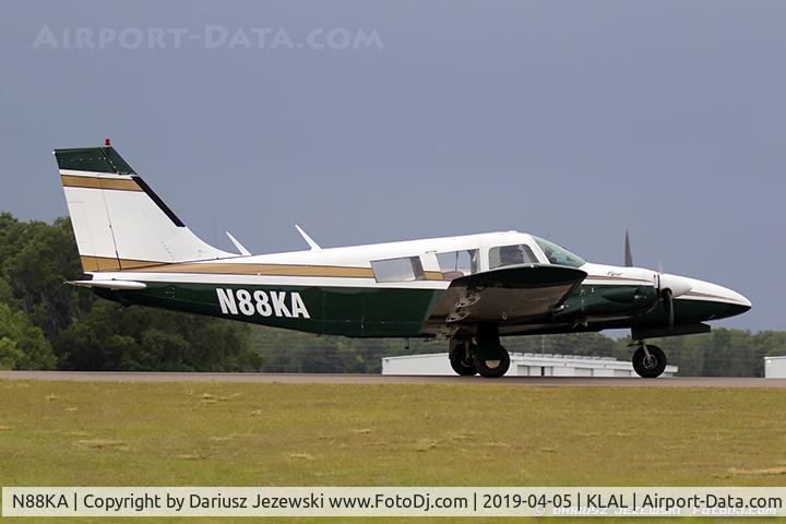 N88KA, 1972 Piper PA-34-200 C/N 34-7350029, Piper PA-34-200 Seneca I  C/N 34-7350029 , N88KA