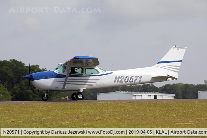 N20571, 1973 Cessna 172M C/N 17261404, Cessna 172M Skyhawk  C/N 17261404, N20571