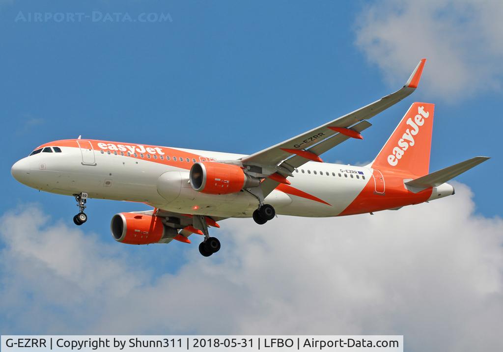 G-EZRR, 2018 Airbus A320-214 C/N 8075, Landing rwy 32L