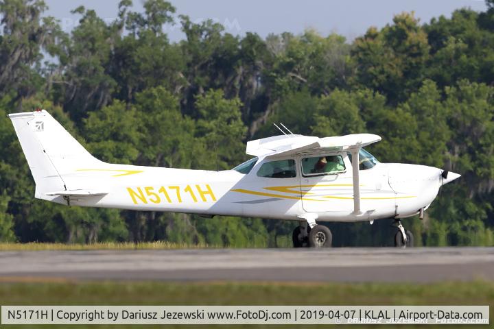 N5171H, 1975 Cessna 172M C/N 17265358, Cessna 172M Skyhawk  C/N 17265358, N5171H