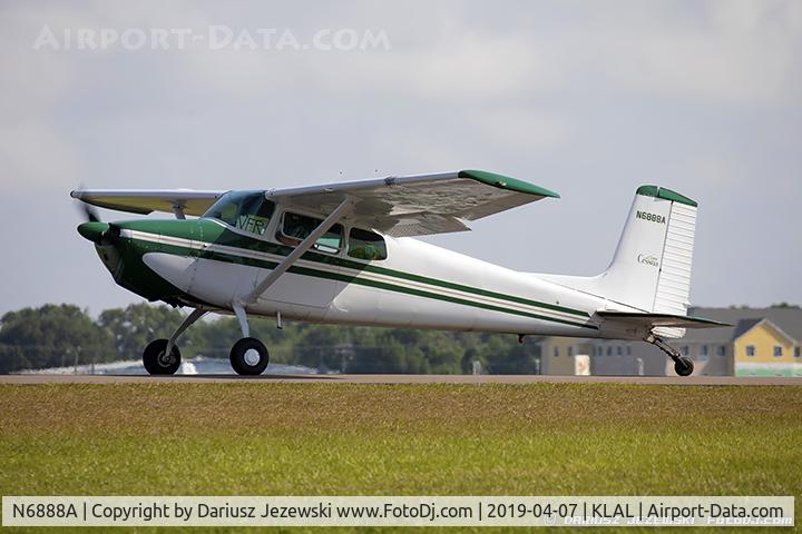 N6888A, 1956 Cessna 172 C/N 28988, Cessna 172 Skyhawk  C/N 28988, N6888A