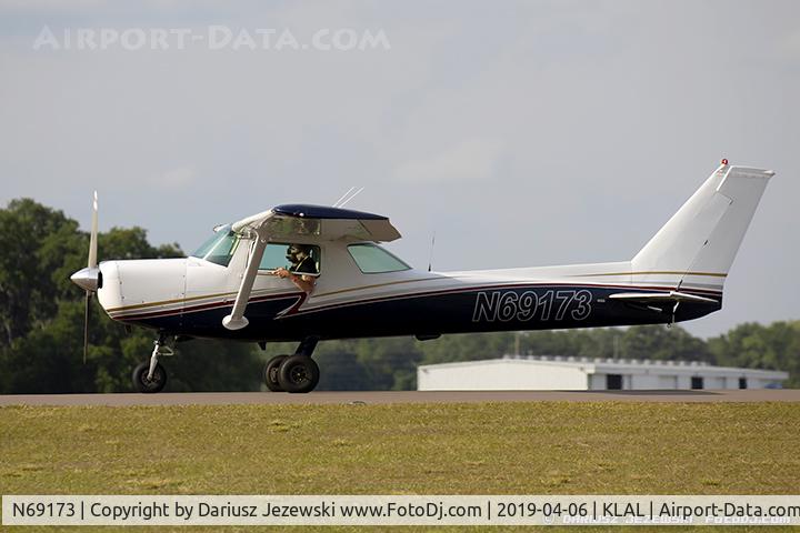 N69173, 1981 Cessna 152 C/N 15285346, Cessna 152  C/N 15285346, N69173