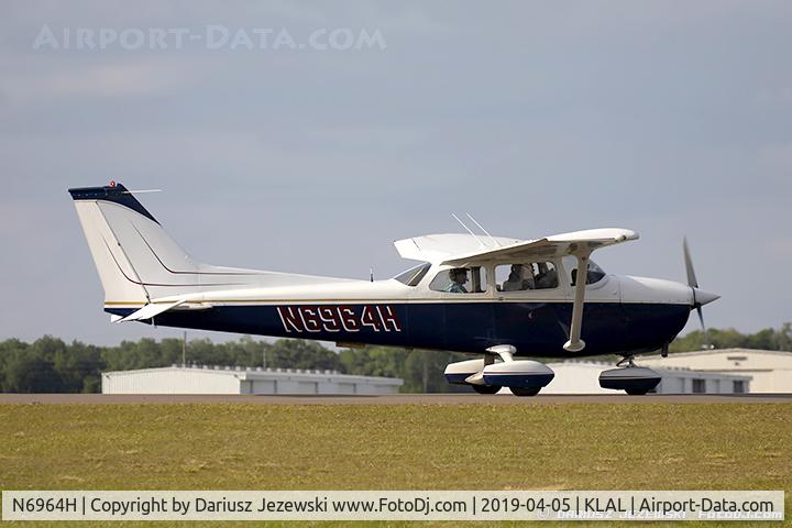 N6964H, 1975 Cessna 172M C/N 17265668, Cessna 172M Skyhawk  C/N 17265668, N6964H
