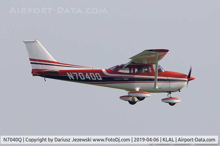 N7040Q, 1971 Cessna 172L C/N 17260340, Cessna 172L Skyhawk  C/N 17260340, N7040Q