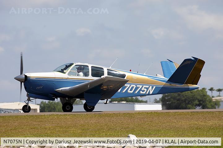 N7075N, 1968 Beech V35A Bonanza C/N D-8733, Beech V35A Bonanza  C/N D-8733 , N7075N