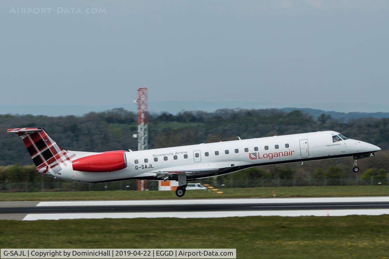 G-SAJL, 1999 Embraer EMB-145EP (ERJ-145EP) C/N 145136, Landing RWY 09