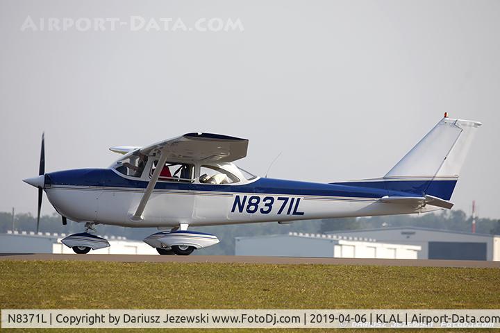 N8371L, 1968 Cessna 172I C/N 17256571, Cessna 172I Skyhawk  C/N 17256571, N8371L