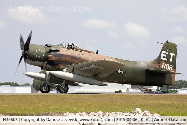 N39606, 1955 Douglas AD-6 Skyraider C/N 10838, Douglas AD-6 Skyraider  C/N 10838 (139606), NX39606