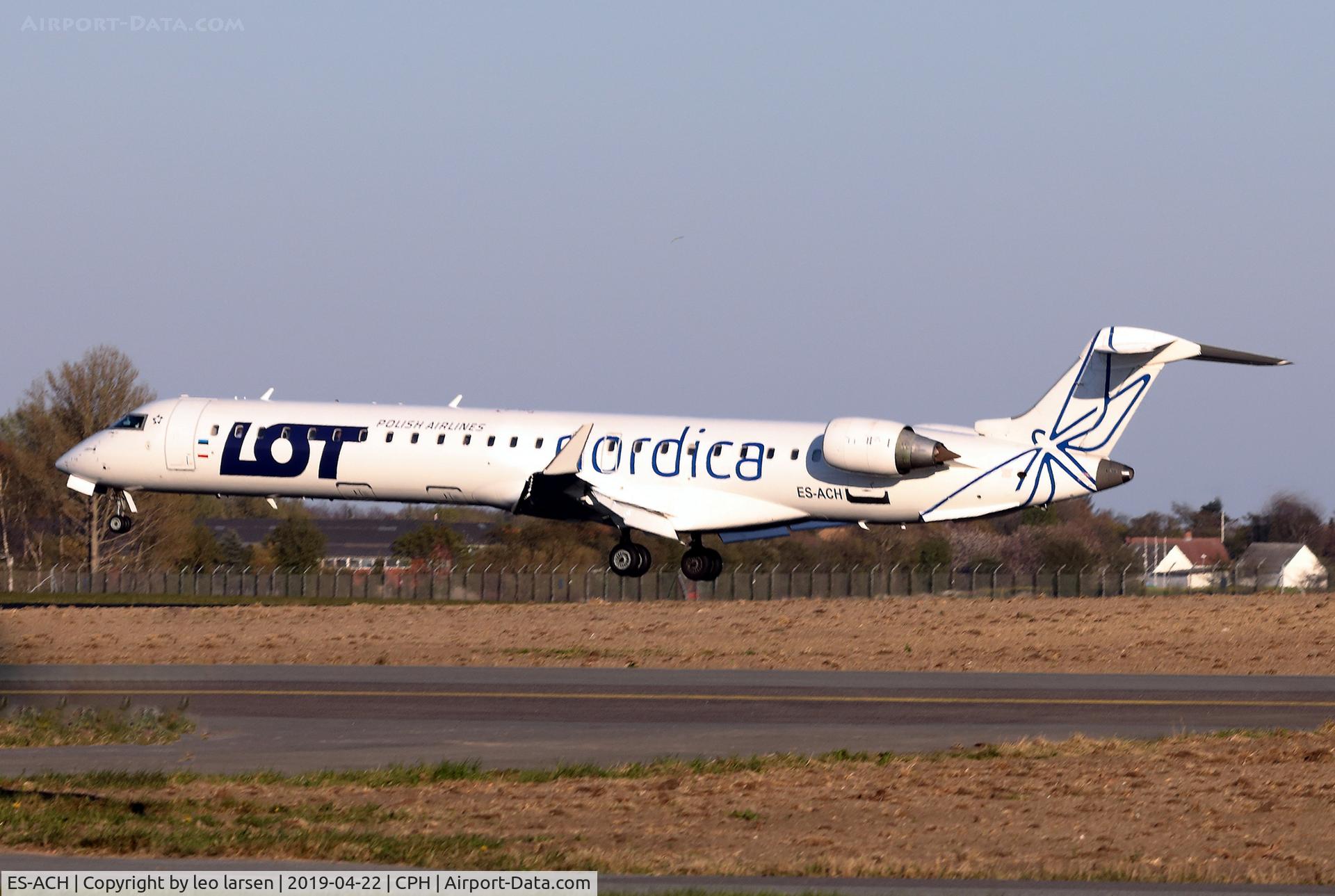 ES-ACH, 2006 Bombardier CRJ-900 (CL-600 2D24) C/N 15071, Copenhagen 22.4.2019