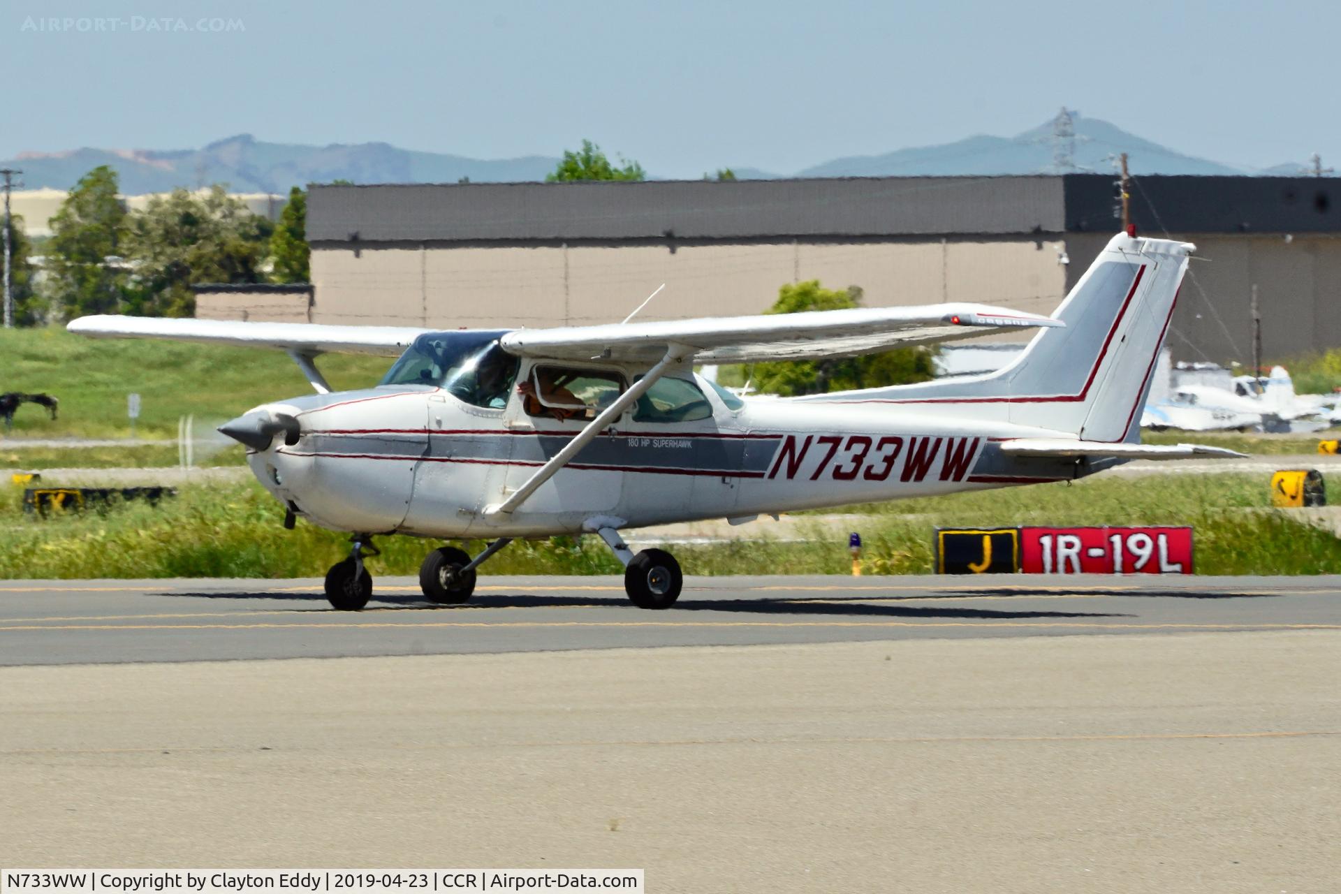 N733WW, 1977 Cessna 172N C/N 17268616, Buchanan Field Concord California 2019.