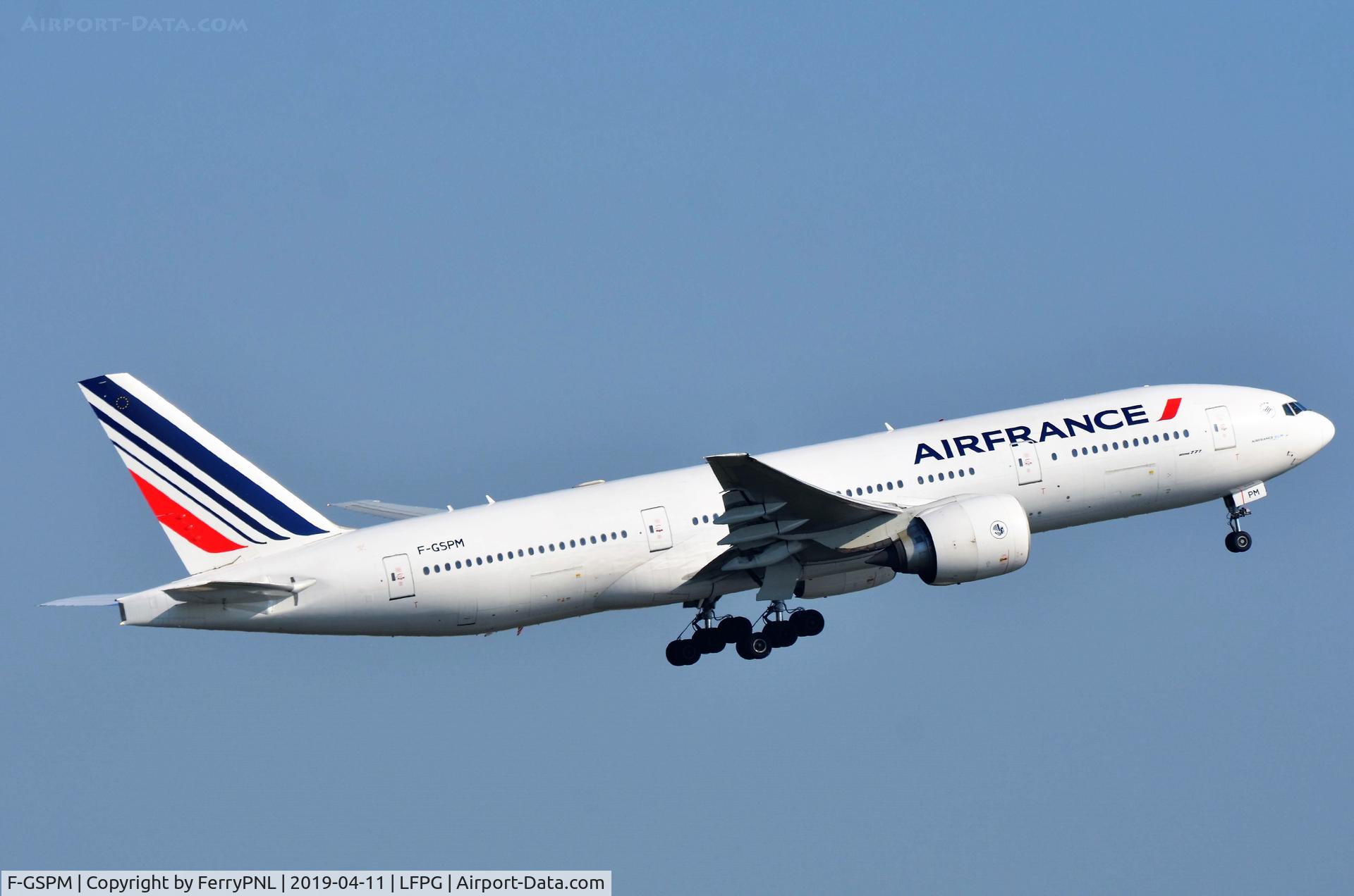 F-GSPM, 2000 Boeing 777-228/ER C/N 30456, Air France B772 departing