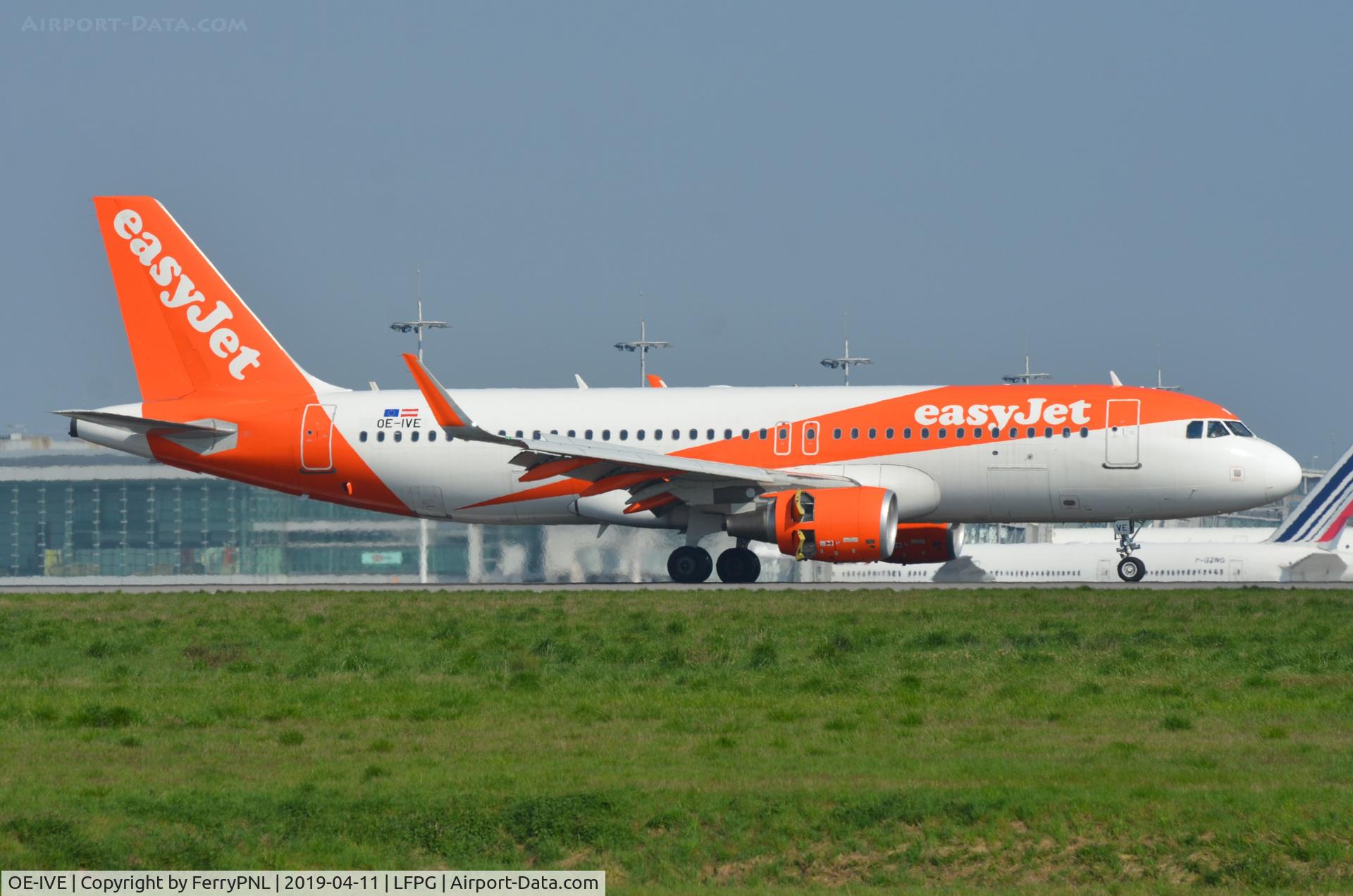 OE-IVE, 2016 Airbus A320-214 C/N 7132, Easyjet A320 arriving