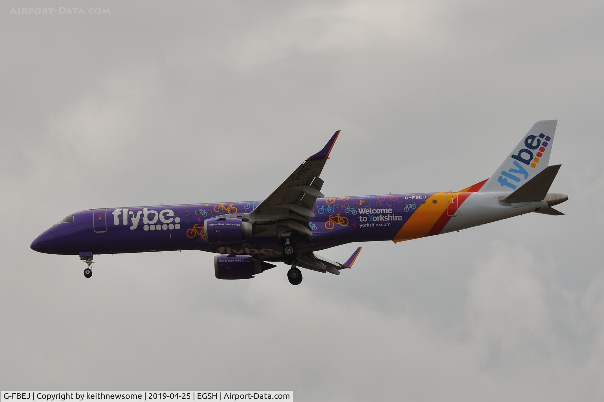 G-FBEJ, 2007 Embraer 195LR (ERJ-190-200LR) C/N 19000155, Landing onto runway 09.