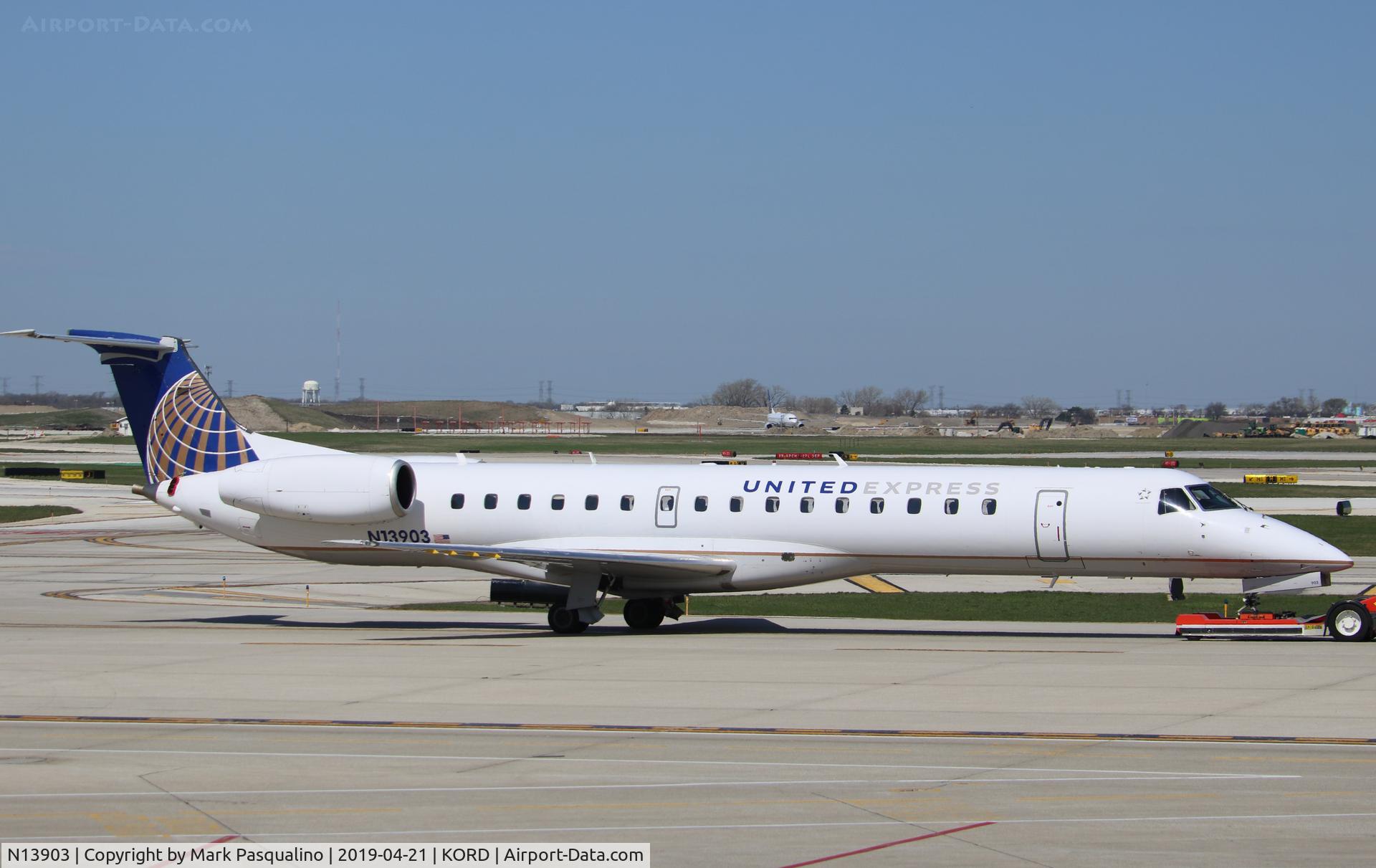 N13903, 2001 Embraer ERJ-145LR (EMB-145LR) C/N 145479, EMB-145LR