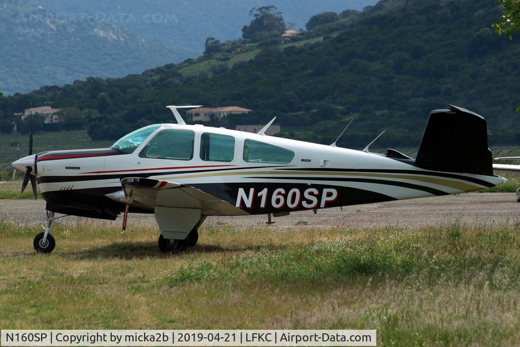 N160SP, Beech V35B Bonanza C/N D-9615, Parked