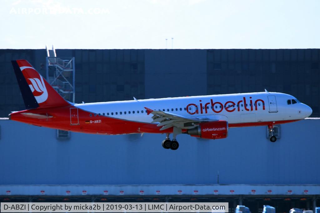 D-ABZI, 2007 Airbus A320-216 C/N 3328, Landing