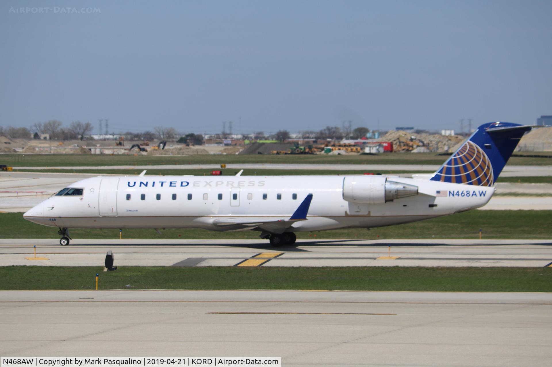 N468AW, 2004 Bombardier CRJ-200LR (CL-600-2B19) C/N 7916, CL-600-2B19